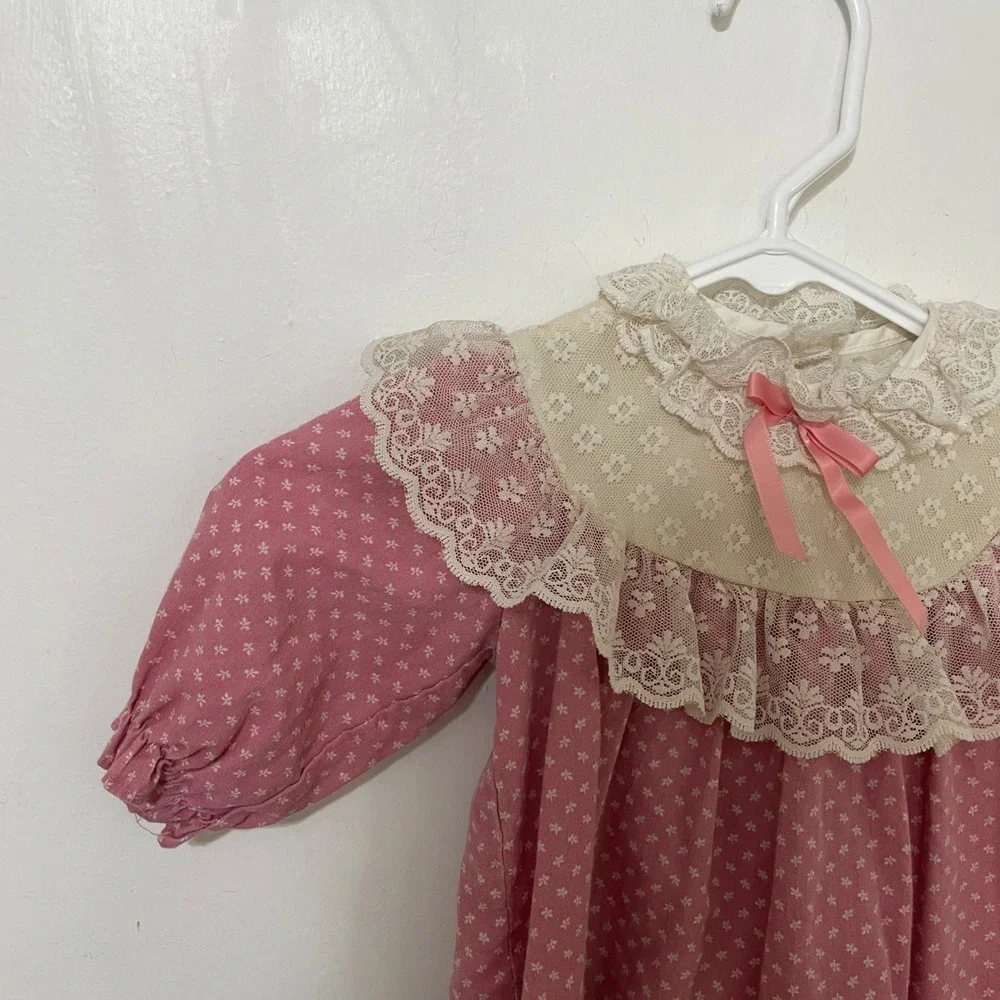 Unknown vintage pink